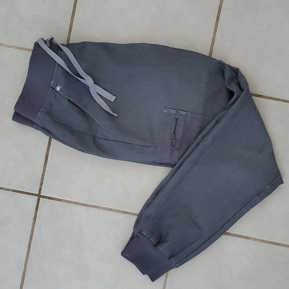 Figs jogger scrub bottoms